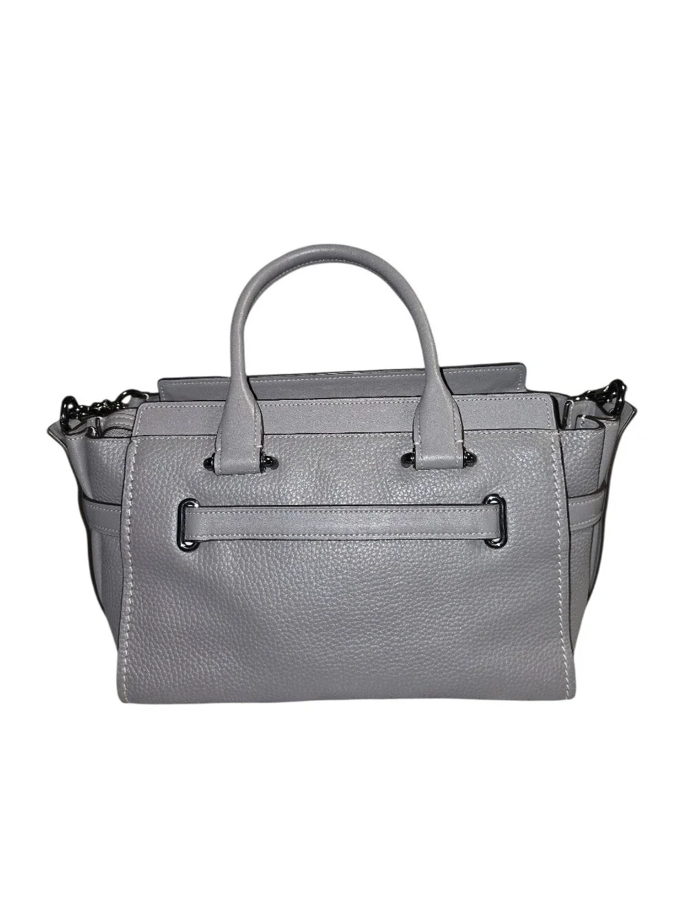 Coach Swagger 27 bag in a grey pebbled leather finish.